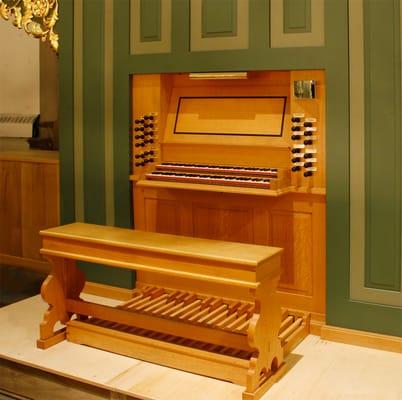 Fritts Organ Console