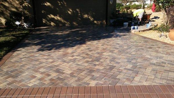 We offer nice pavers overlays with a nice oil base seal to preserve ur color of pavers and prevent stains, fungus and mildew