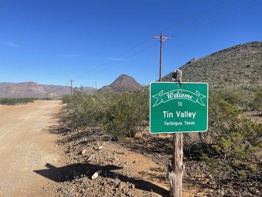 Entrance to the camp ground!