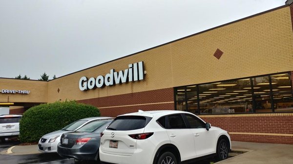 Goodwill in Plantation Center, Matthews NC