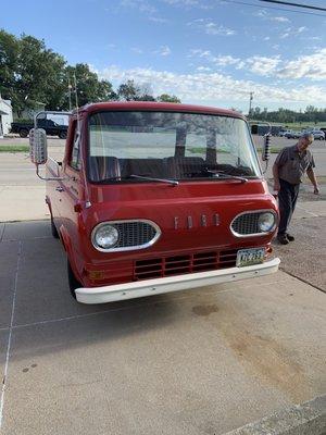 Ford econoline