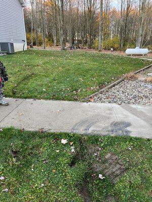 Damage to lawn following pick up of storage unit. Company will not fix.