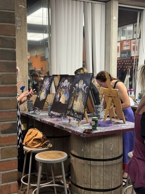 Paint and Vino