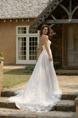 Simply Elegant Bridal Boutique