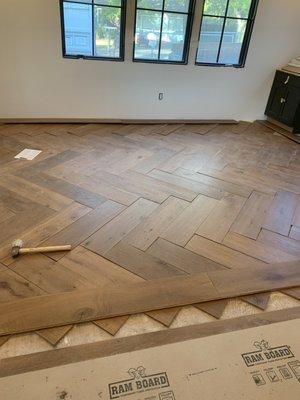 Diaz Flooring