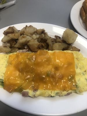 Western omelette with cheddar