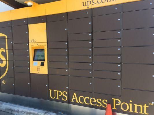 UPS ACCESS POINT LOCKERS