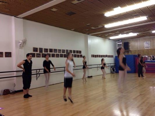 Kevin's fab ballet class