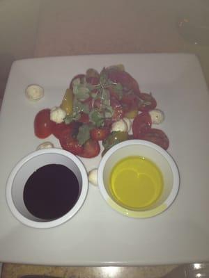 Caprice salad with dressing on the side