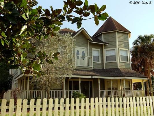 Another lovely Victorian home in Historic Longwood.