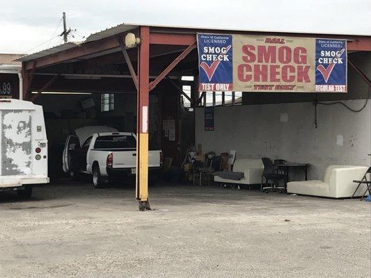 Smog check station