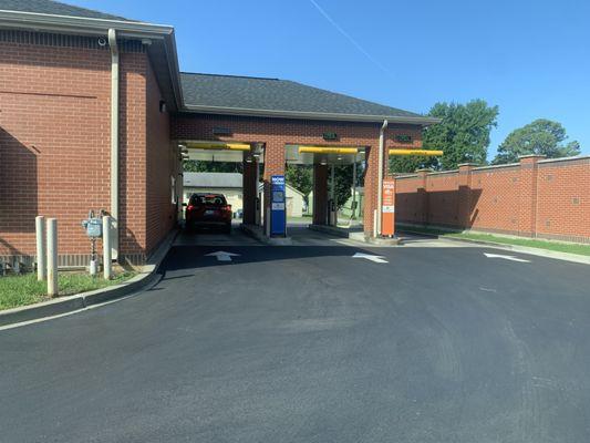 Drive thru at our Dixie Hwy branch.