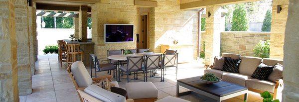 Outdoor Entertainment