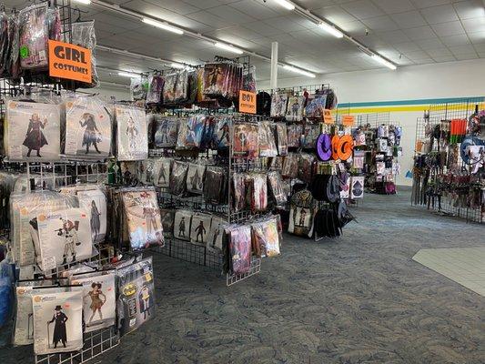 Men, Women, Teen, Girls and Boys Costumes