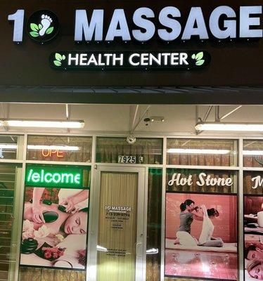 $110 hour couples massage. Clean, inexpensive and relaxing