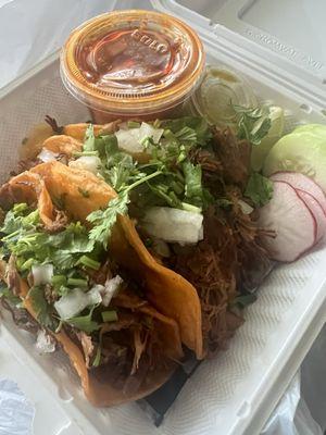 3 tacos birrias