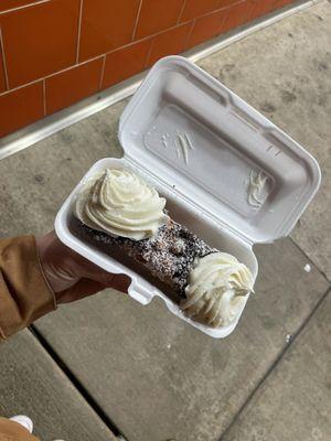 Cookies and cream cannoli