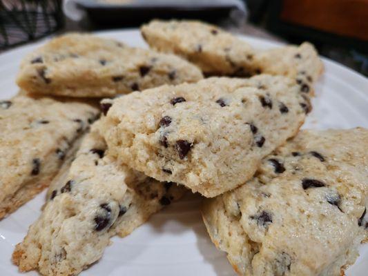 Chocolate Chip Cream Scones