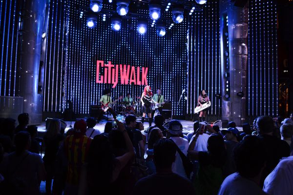 Gretchen Bonaduce & The Fatal 80s at Universal Studios Citywalk!