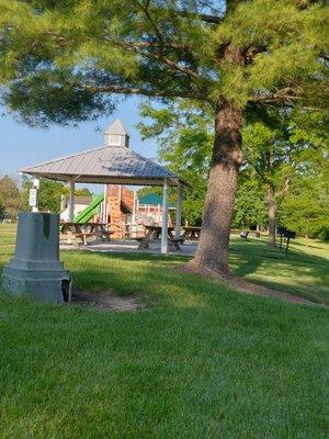 Picnic shelter & playground