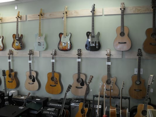 Clinton Guitars