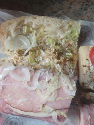 This was tge worse sandwich I've ever had made at any sandwich shop. Subway Jersey Mikes have always made my  sandwiches corrextly