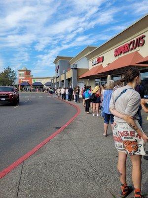 Long line for opening day