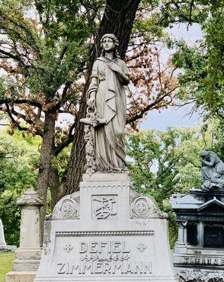 Oakland Cemetery