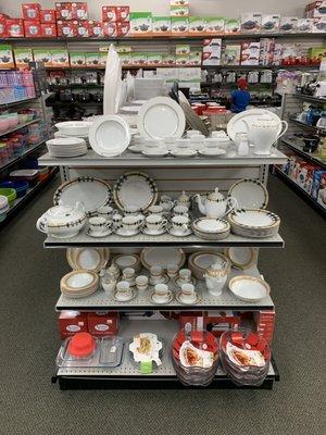 DINNER SETS