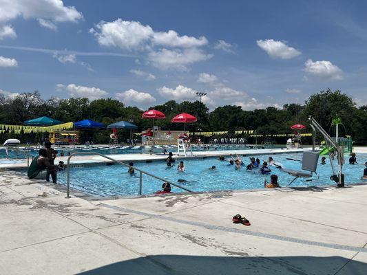 Forest Park Pool