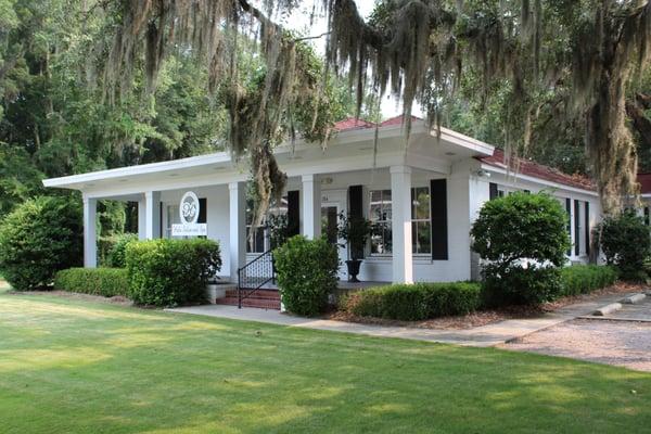 184 Sea Island Pkwy Beaufort, SC
 843-524-4256