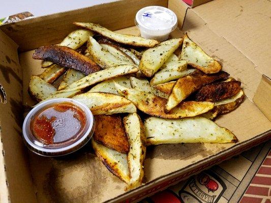 Oven baked potato wedges