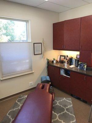 Chiropractic Adjusting Room