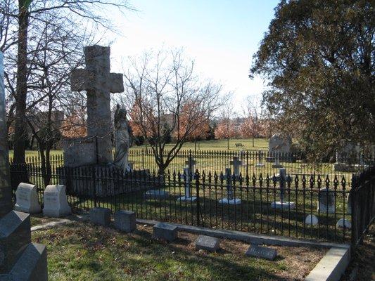 Dangerfield family plot