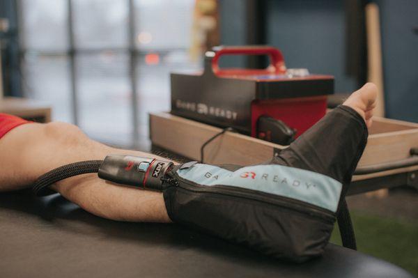 A GameReady ice and compression machine works great for an acute injury or post-surgery swelling.