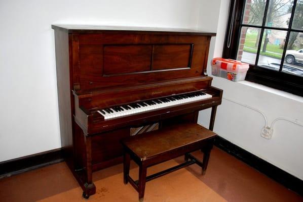 I memory serves, I played this piano in my 5th grade class.