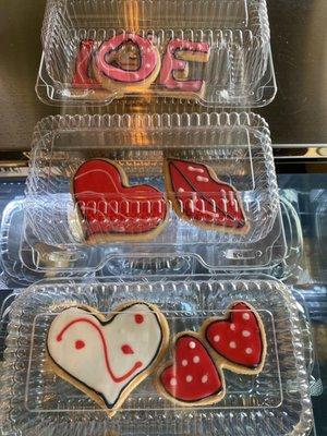 Cute valentine cookies!