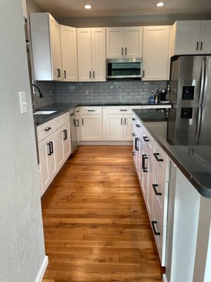 New Kitchen Remodel - 5 Star Rated