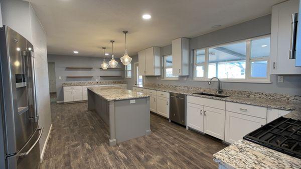 Kitchen Interior Photograph of 190 W Fish Lane, Snowflake