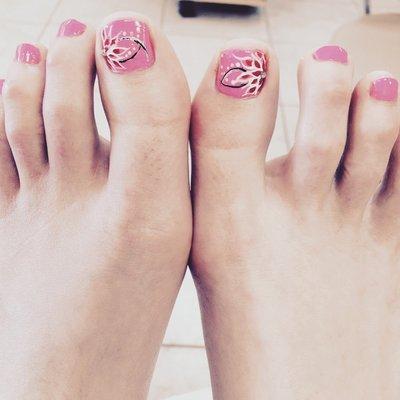 Pedicure nail art