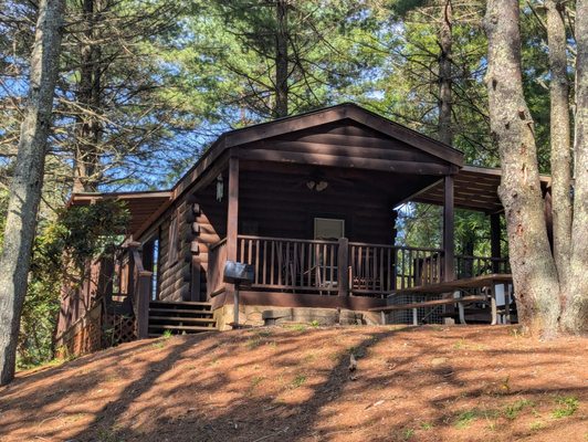 Chestnut Creek Cabins