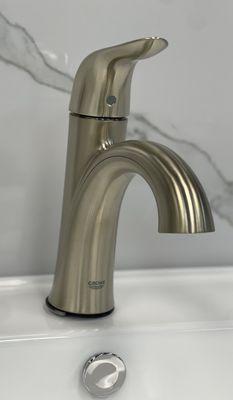 Bathroom faucet