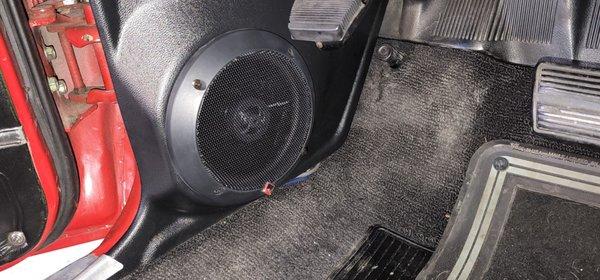 Kicker panels and Rockford Fosgate speakers