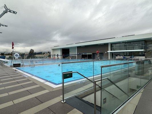 Rec and competition pool