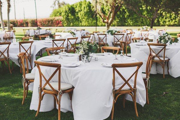 Round and rectangular tables.