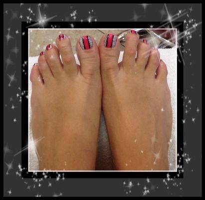 Gel pedi with nail art by kim