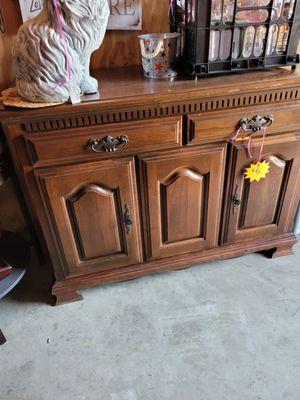 Buffet  2 draw and 2 door