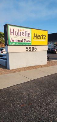 Hertz Car Rental - Tucson - Speedway HLE