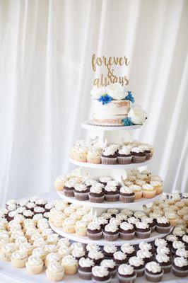 Cupcake wedding