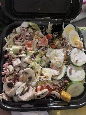 Chef salad with mushrooms